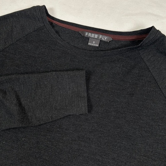Free Fly Bamboo Blend Long Sleeve Crew Neck Dark Grey Athletic Shirt Mens Size S - Picture 1 of 8